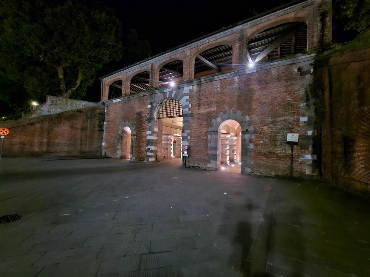 Lucca Walls Dream - Air Cond - Wi-Fi - Panoramic In Front Of The Historical Walls - Dış mekan fotoğraf