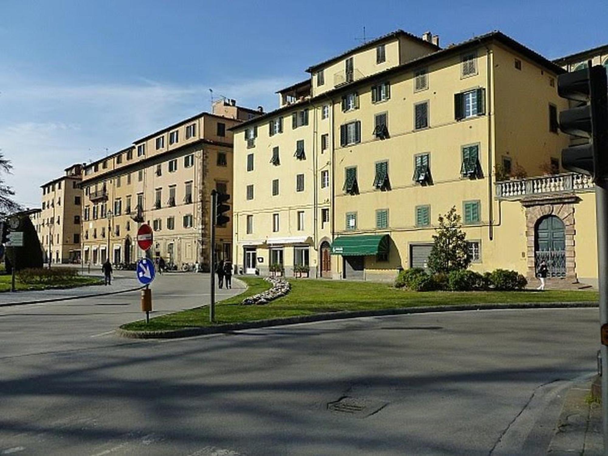 Lucca Walls Dream - Air Cond - Wi-Fi - Panoramic In Front Of The Historical Walls - Dış mekan fotoğraf